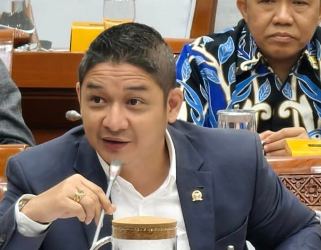 Pasha Ungu Melayat Driver Ojol yang Ditabrak Rantis Brimob