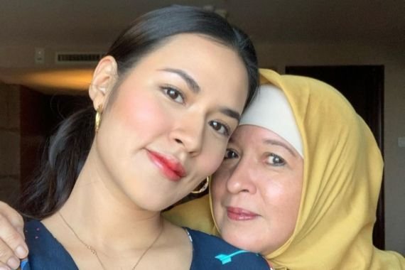 Kabar Duka, Ibunda Raisa Meninggal Dunia