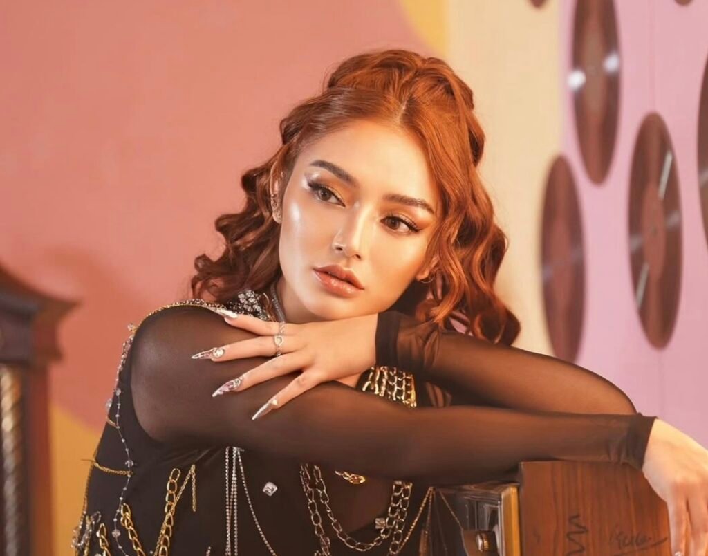 Xarena Nangis Iri Lihat Video MV Baru Siti Badriah, Netizen: Persaingan Ketat Ini