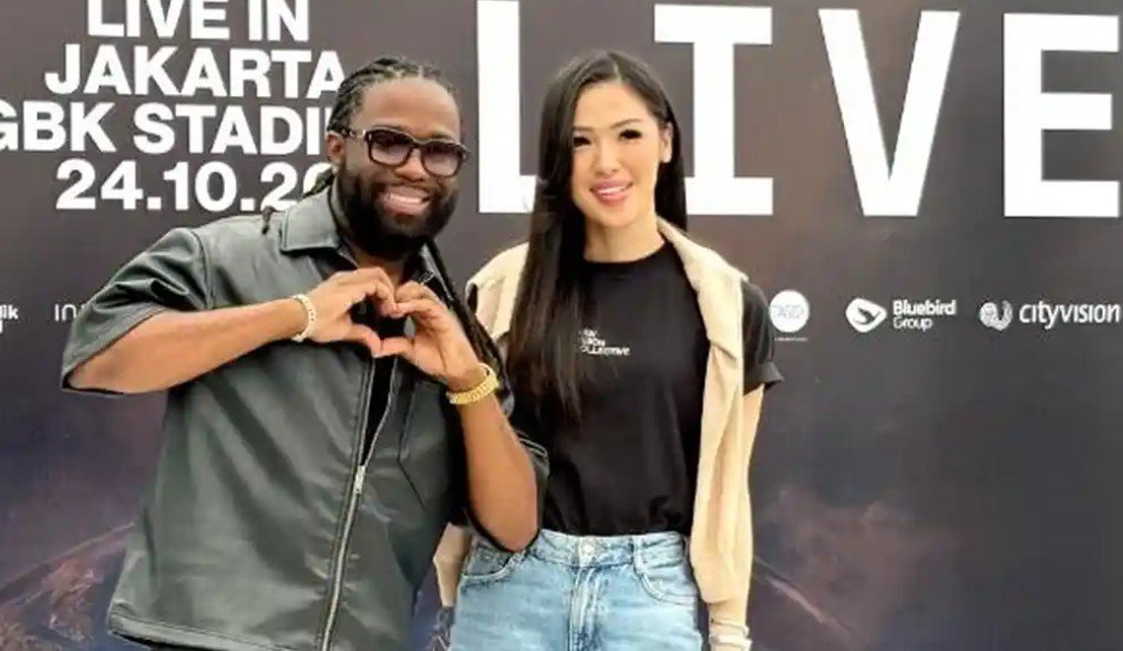 Didampingi Bianca Censori, Kanye West Tiba di Jakarta Sehari Jelang Konser